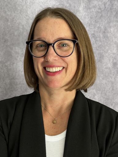 MacKenzie Stratton headshot