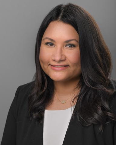 Sylvia Moyle headshot